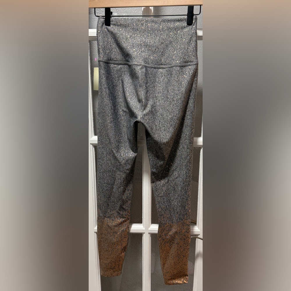 Beyond Yoga Alloy Ombre Sparkle High Waisted Midi Legging - Picture 10 of 14